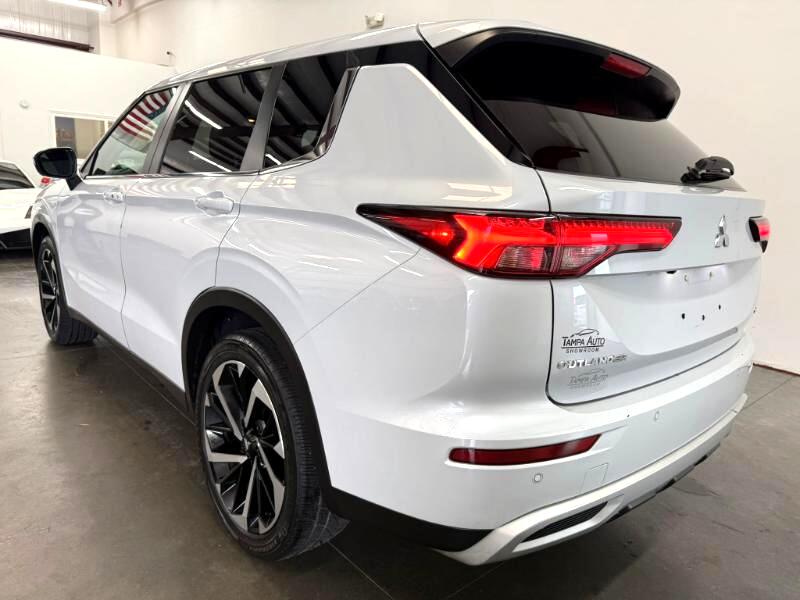 Mitsubishi Outlander SE 2024