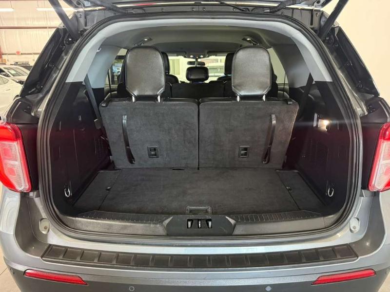 Ford Explorer XLT 2023