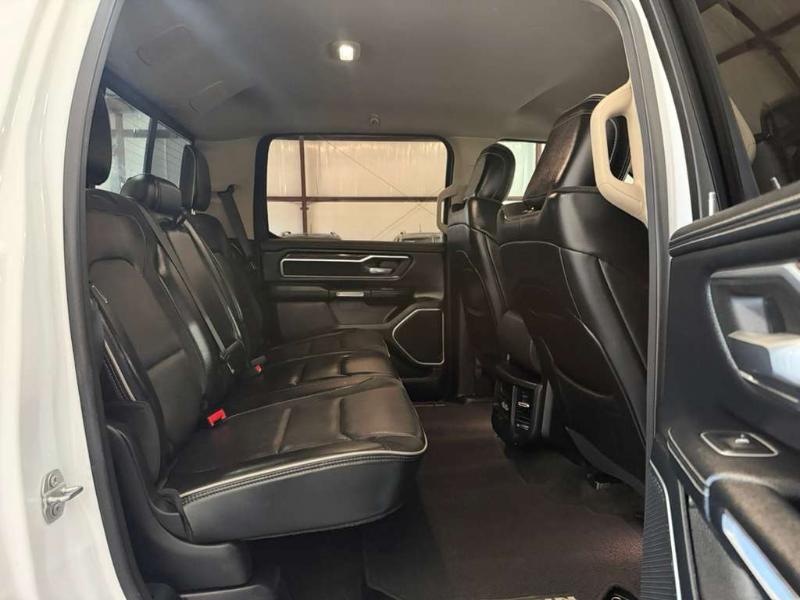 RAM 1500 Laramie Crew Cab SWB 2WD 2020