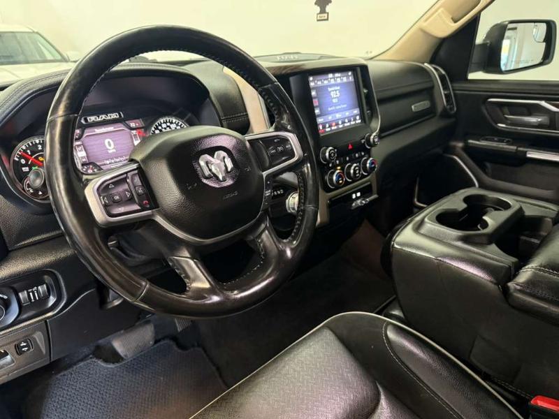 RAM 1500 Laramie Crew Cab SWB 2WD 2020