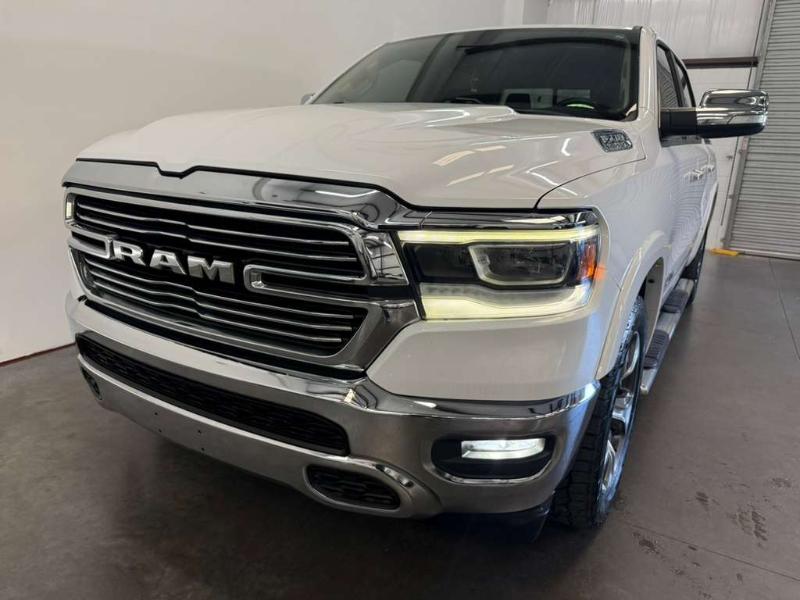 RAM 1500 Laramie Crew Cab SWB 2WD 2020