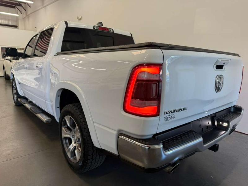 RAM 1500 Laramie Crew Cab SWB 2WD 2020