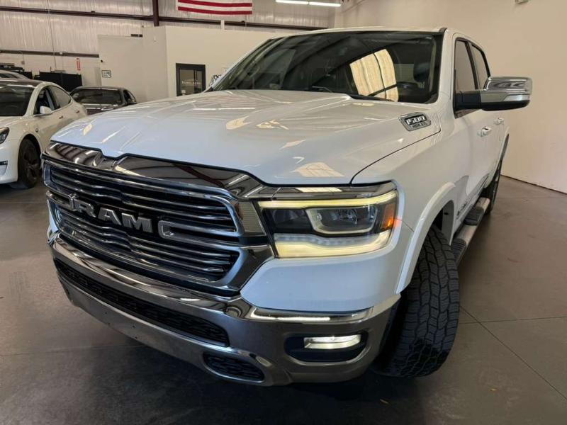 RAM 1500 Laramie Crew Cab SWB 2WD 2020