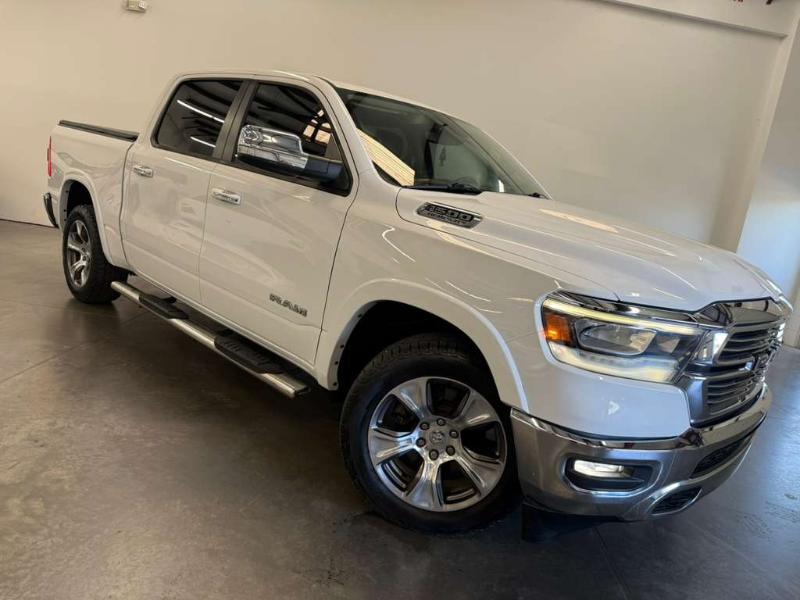 RAM 1500 Laramie Crew Cab SWB 2WD 2020