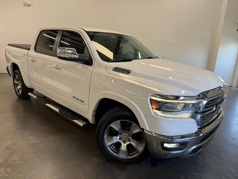 RAM 1500 Laramie Crew Cab SWB 2WD 2020