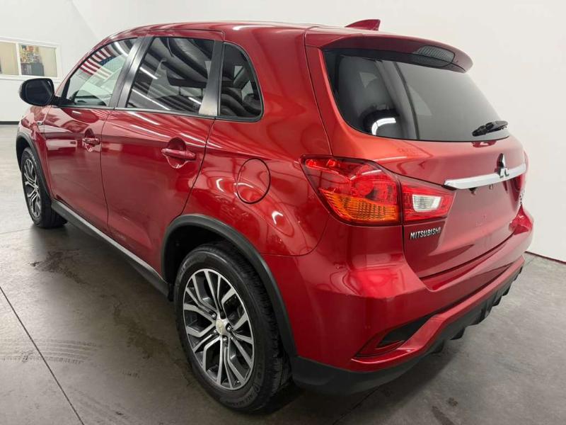 Mitsubishi Outlander Sport 2.0 ES 5M 2019
