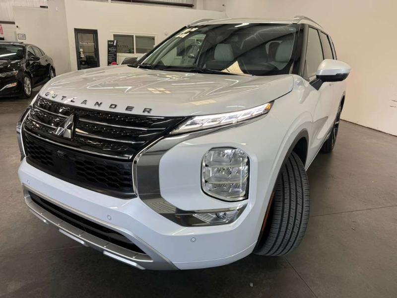 Mitsubishi Outlander SEL 2024