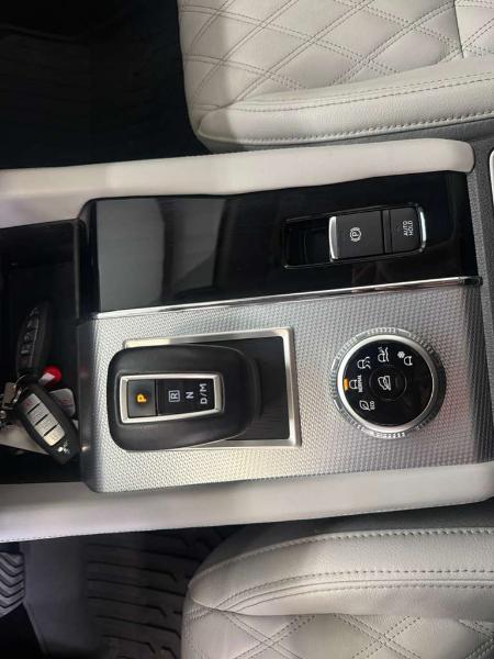 Mitsubishi Outlander SEL 2024