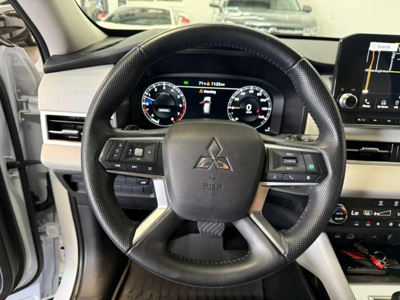 Mitsubishi Outlander SEL 2024