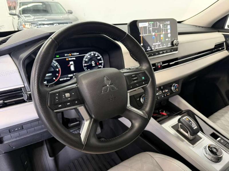 Mitsubishi Outlander SEL 2024