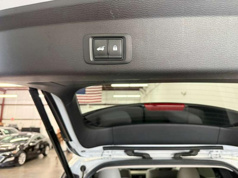 Mitsubishi Outlander SEL 2024