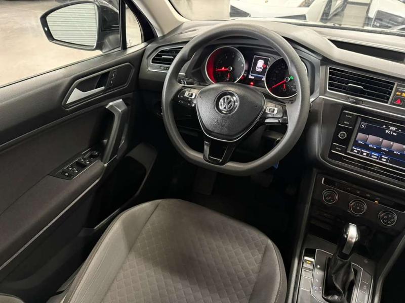 Volkswagen Tiguan S 2020