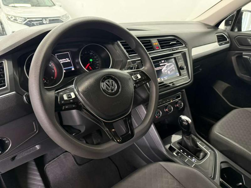 Volkswagen Tiguan S 2020