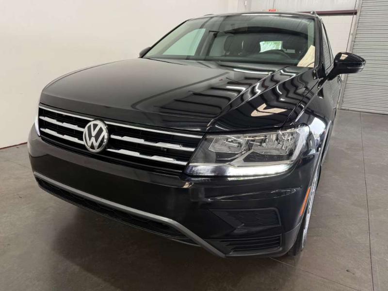 Volkswagen Tiguan S 2020