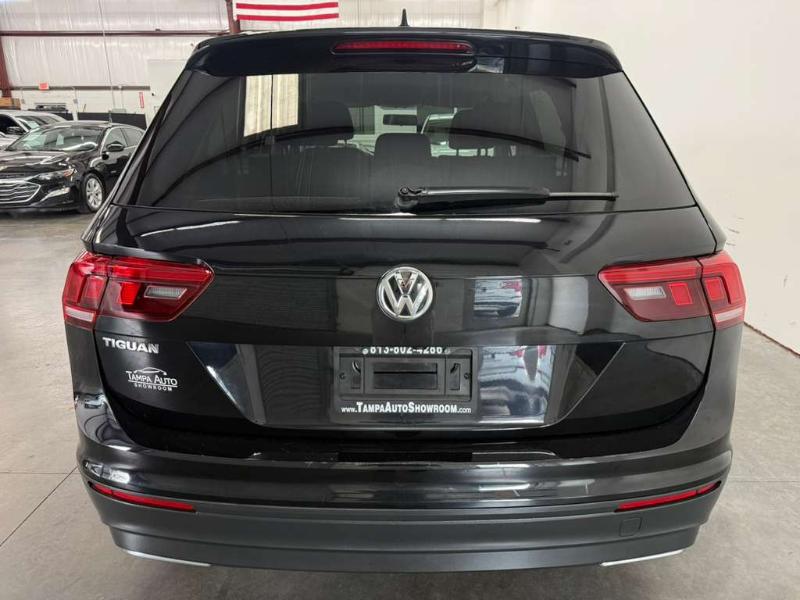 Volkswagen Tiguan S 2020