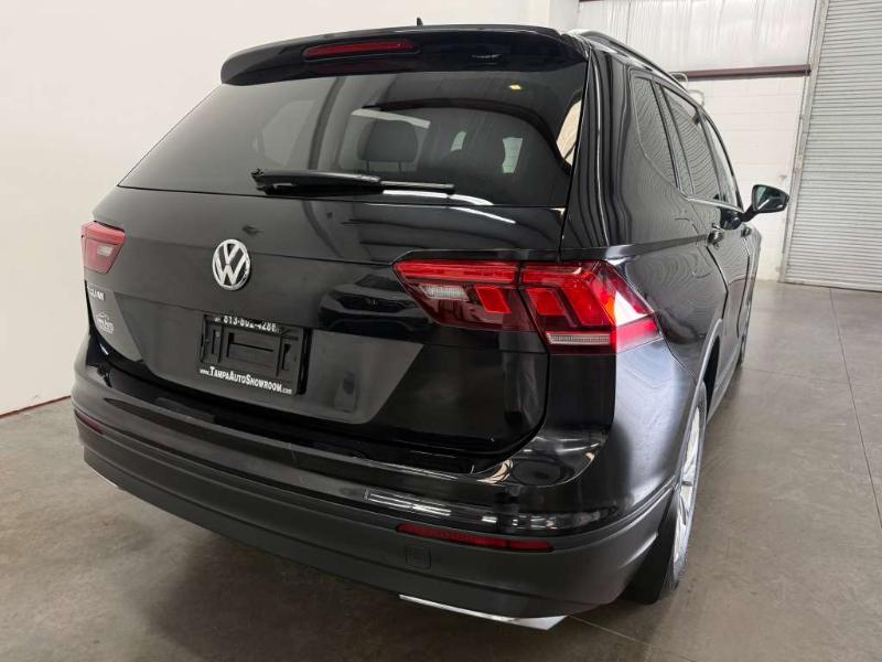 Volkswagen Tiguan S 2020