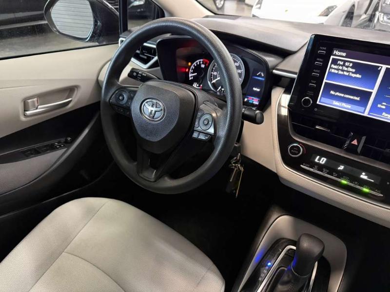 Toyota Corolla LE 2021