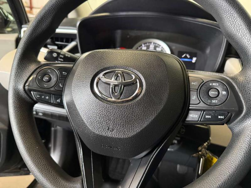 Toyota Corolla LE 2021