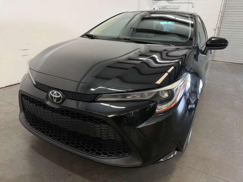 Toyota Corolla LE 2021