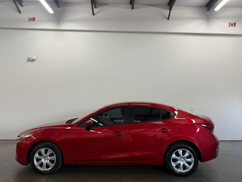 Mazda MAZDA3  2018