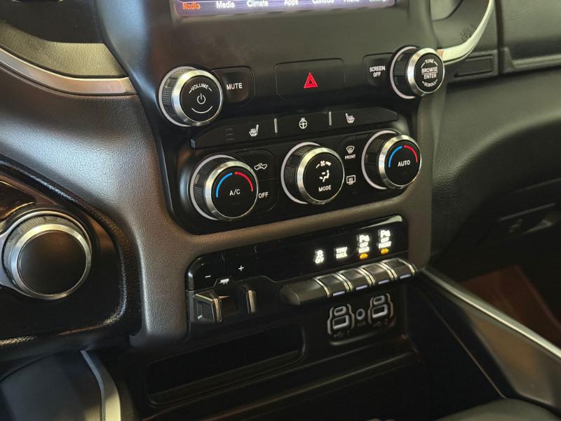 RAM 1500 Big Horn Crew Cab 4WD 2020