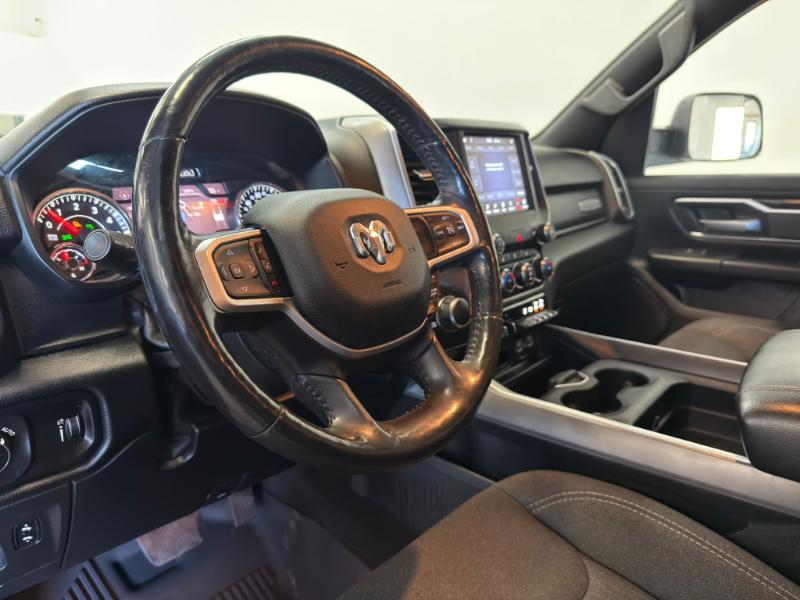 RAM 1500 Big Horn Crew Cab 4WD 2020