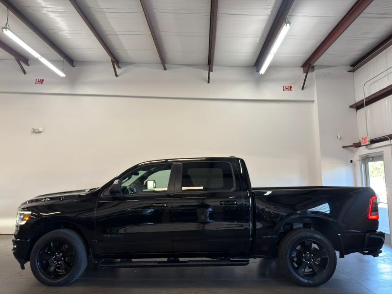 RAM 1500 Big Horn Crew Cab 4WD 2020