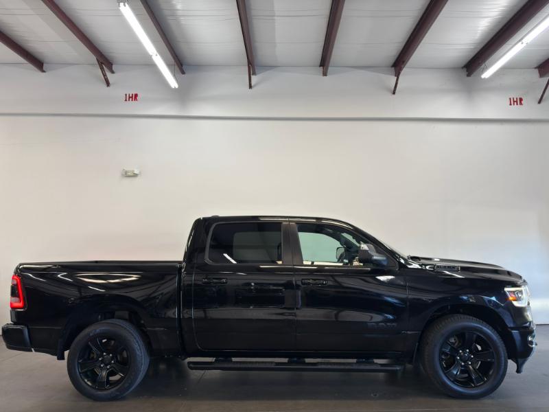 RAM 1500 Big Horn Crew Cab 4WD 2020