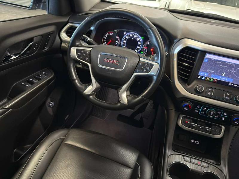 GMC Acadia SLT 2023