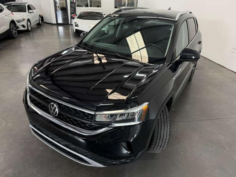 Volkswagen Taos SE 2024