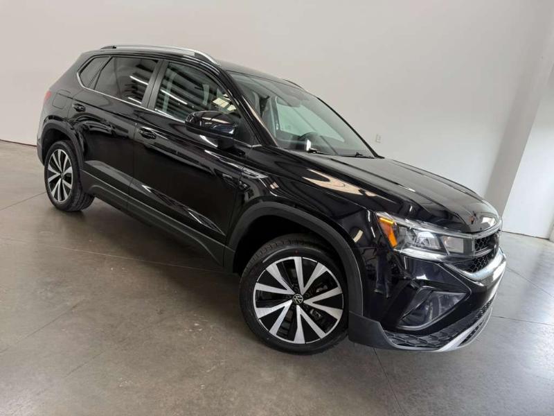 Volkswagen Taos SE 2024