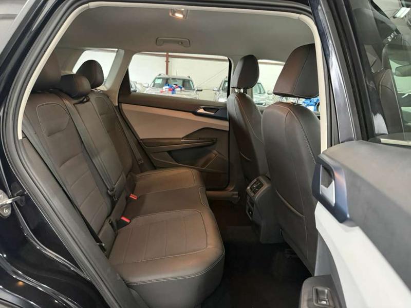 Volkswagen Taos SE 2024