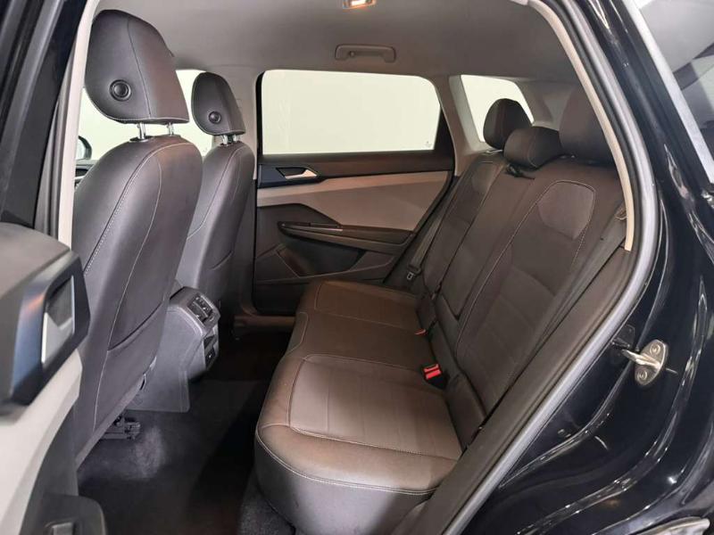 Volkswagen Taos SE 2024