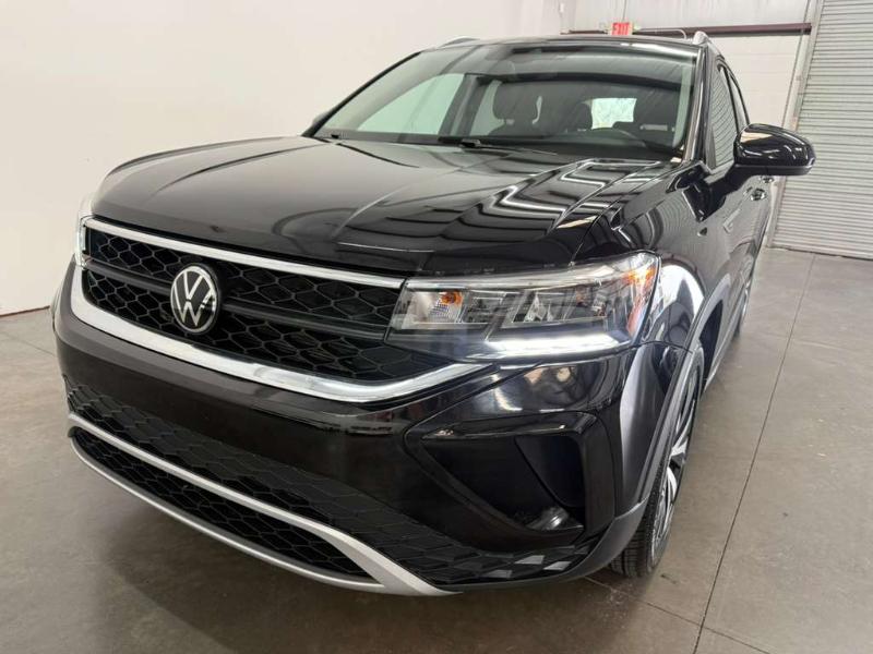 Volkswagen Taos SE 2024