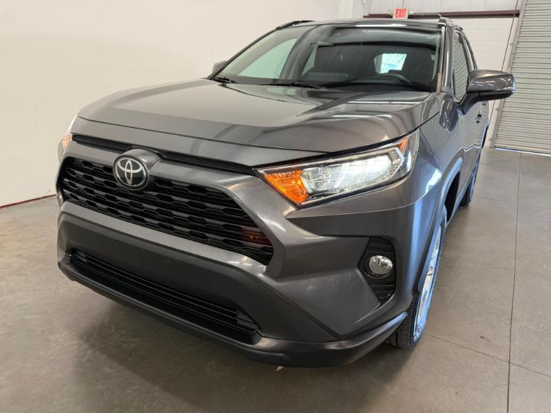 Toyota RAV4 XLE 2021