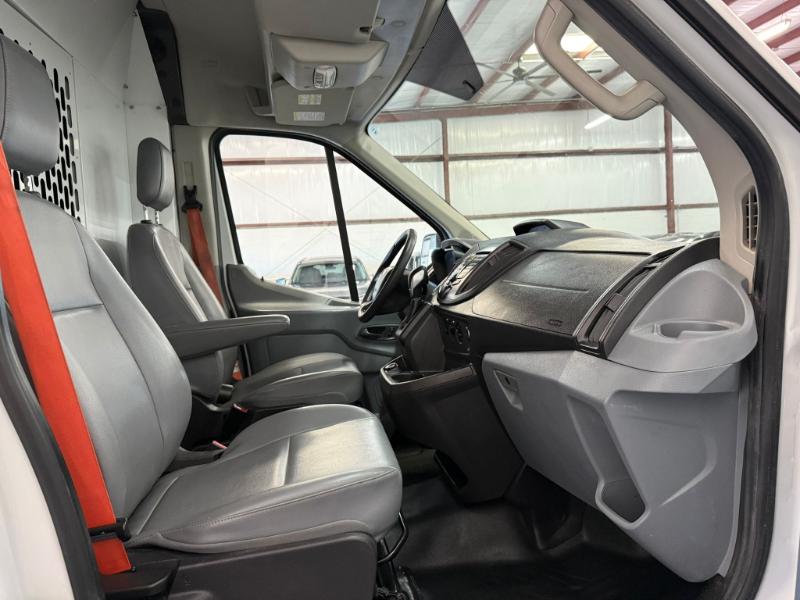 Ford Transit 150 Van Med. Roof w/Sliding Pass. 148-in. WB 2019