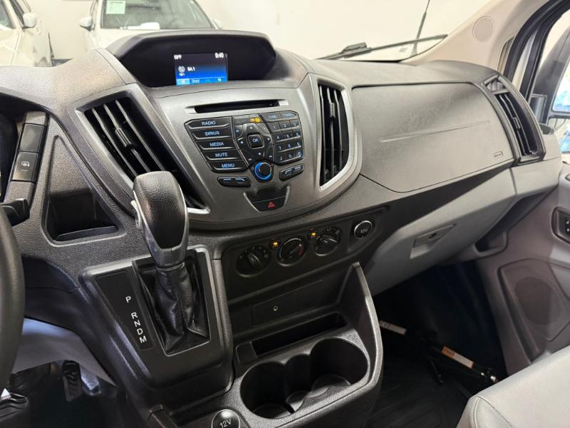 Ford Transit 150 Van Med. Roof w/Sliding Pass. 148-in. WB 2019