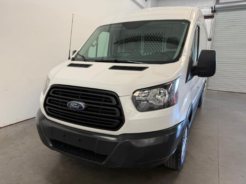Ford Transit 150 Van Med. Roof w/Sliding Pass. 148-in. WB 2019