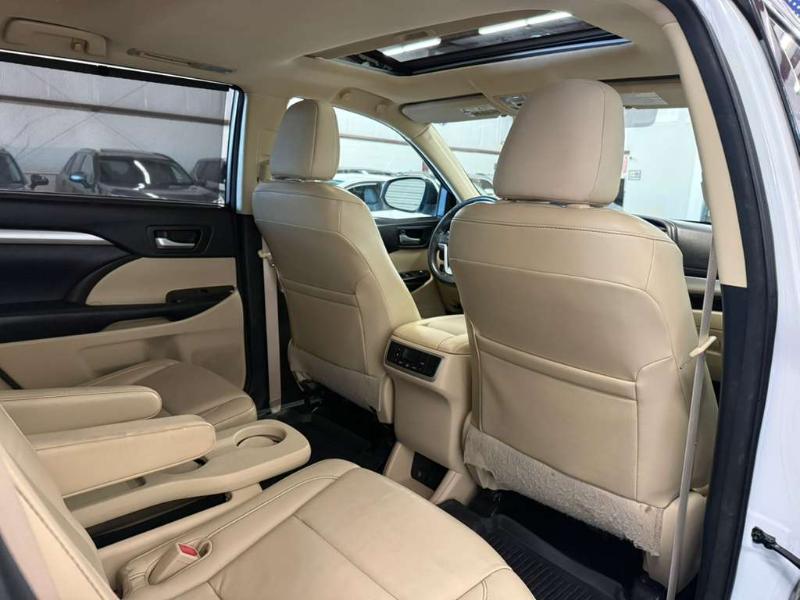 Toyota Highlander XLE 2015