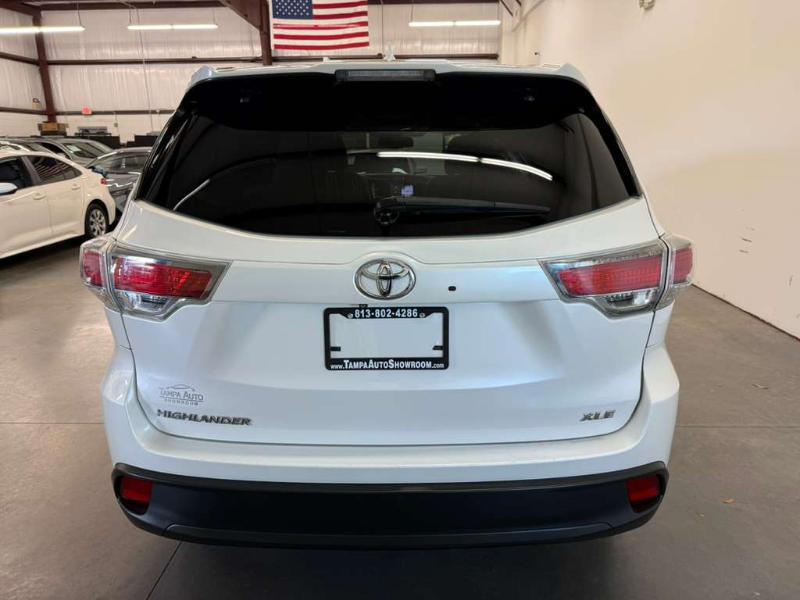 Toyota Highlander XLE 2015