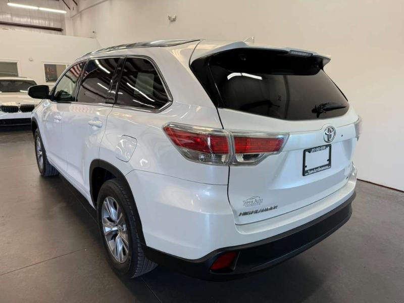 Toyota Highlander XLE 2015
