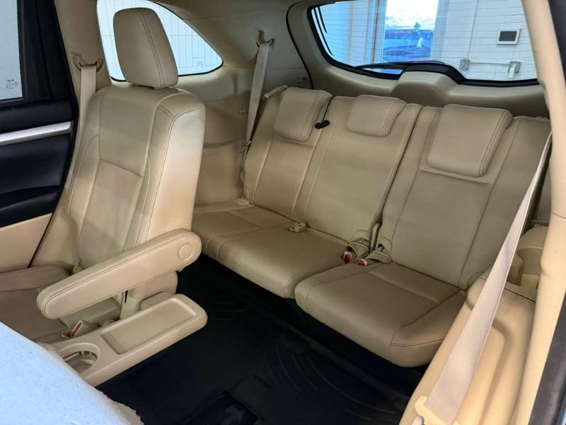 Toyota Highlander XLE 2015