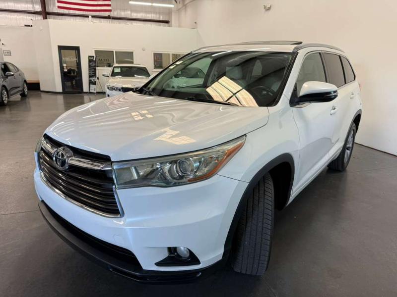 Toyota Highlander XLE 2015