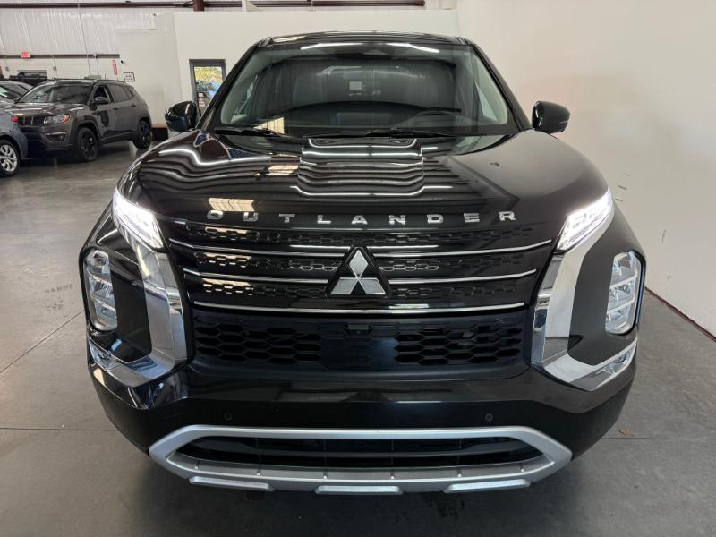 Mitsubishi Outlander SE 2WD 2024