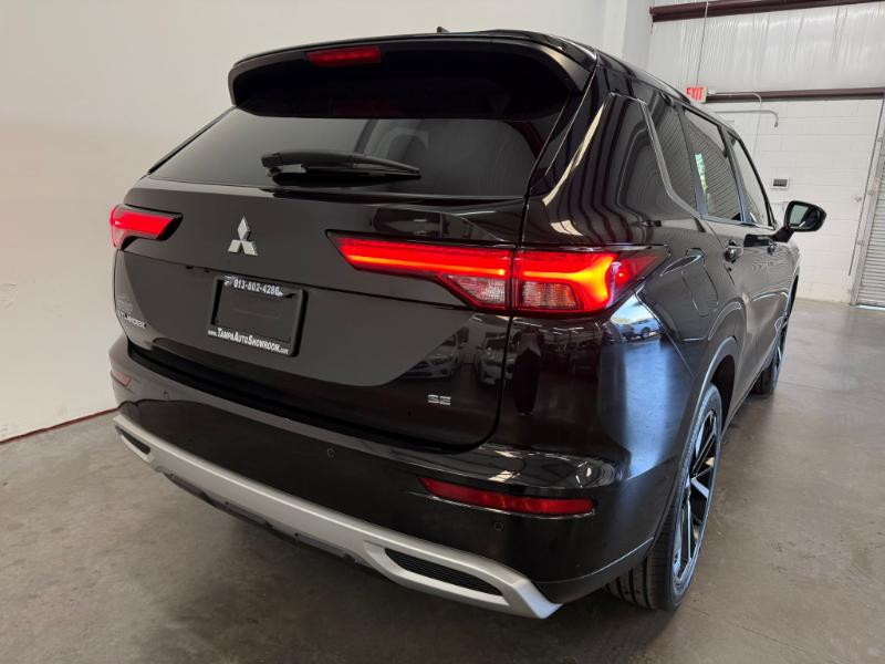 Mitsubishi Outlander SE 2WD 2024