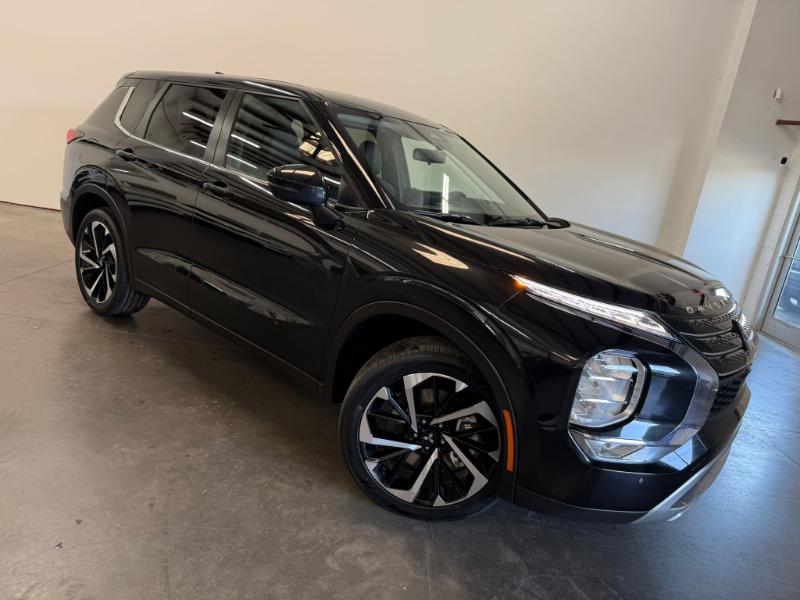 Mitsubishi Outlander SE 2WD 2024