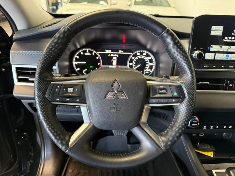 Mitsubishi Outlander SE 2WD 2024