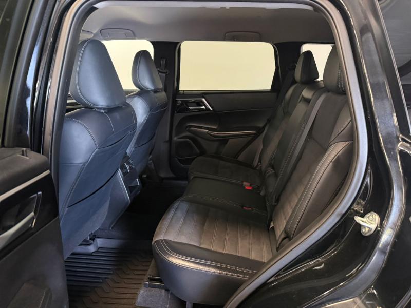 Mitsubishi Outlander SE 2WD 2024