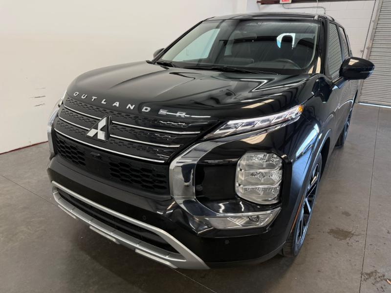 Mitsubishi Outlander SE 2WD 2024