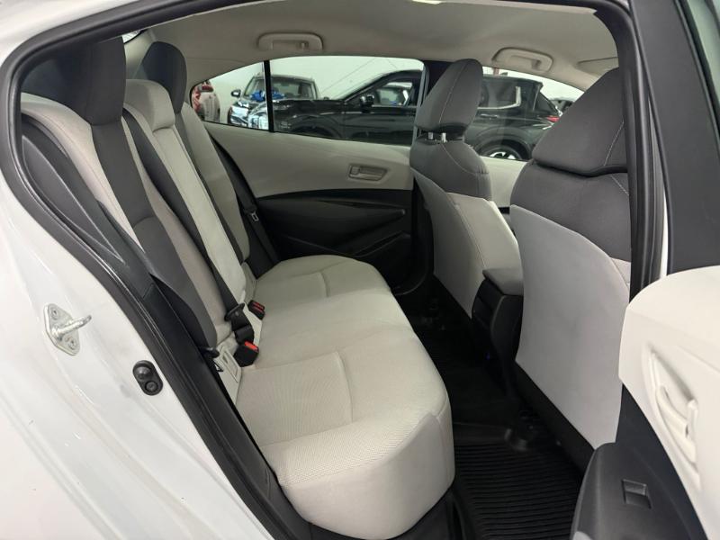 Toyota Corolla LE 2022